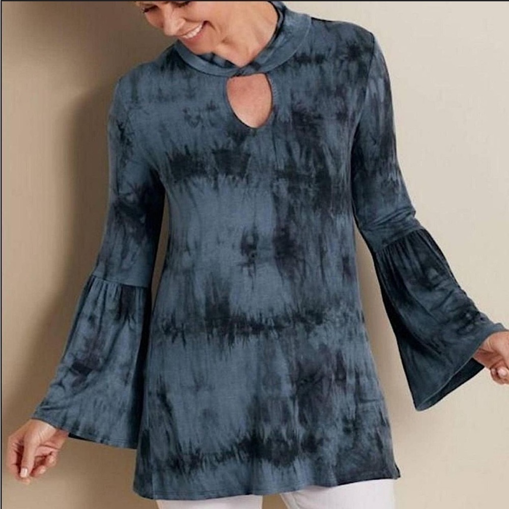 Soft Surroundings nerissa tie dye key hole long sleeve shirt Blue XS